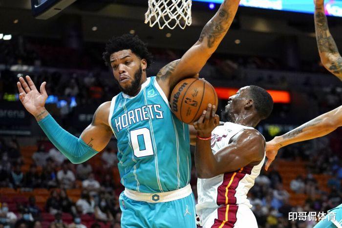 开云体育平台-清晨夏洛特黄蜂备战欧联，止住颓势细节曝光，球迷炸锅，赛季目标并未改变(洛小熠被黑亡龙控制)